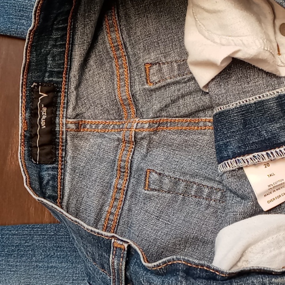 Venezia Jeans Size 20Tall - Picture 4 of 4